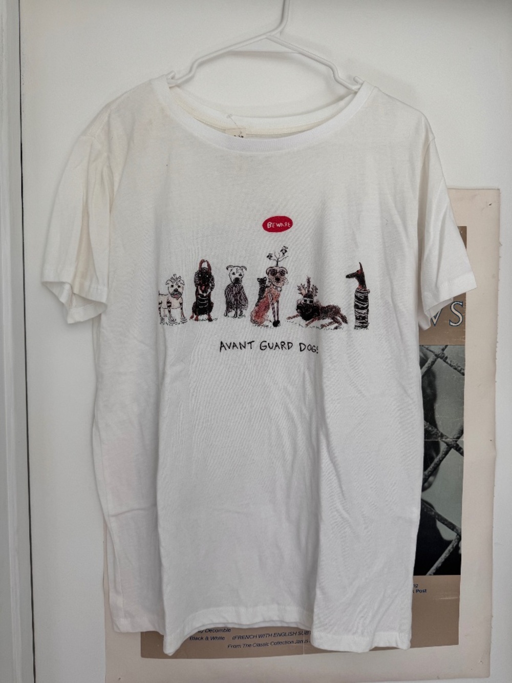 Unfortunate Portrait Avant Guard Dogs Graphic Tee White Cotton T-Shirt Large NWT